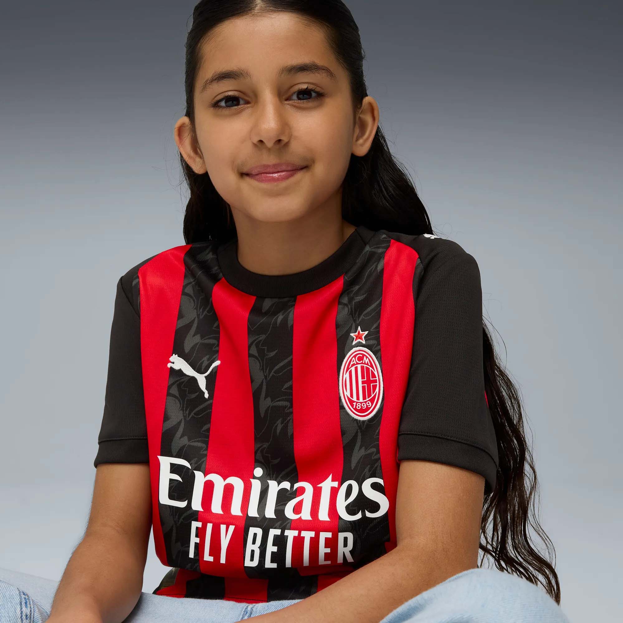 ACM_HOME_JERSEY_REPLICA_JR_779965_01_Image_3