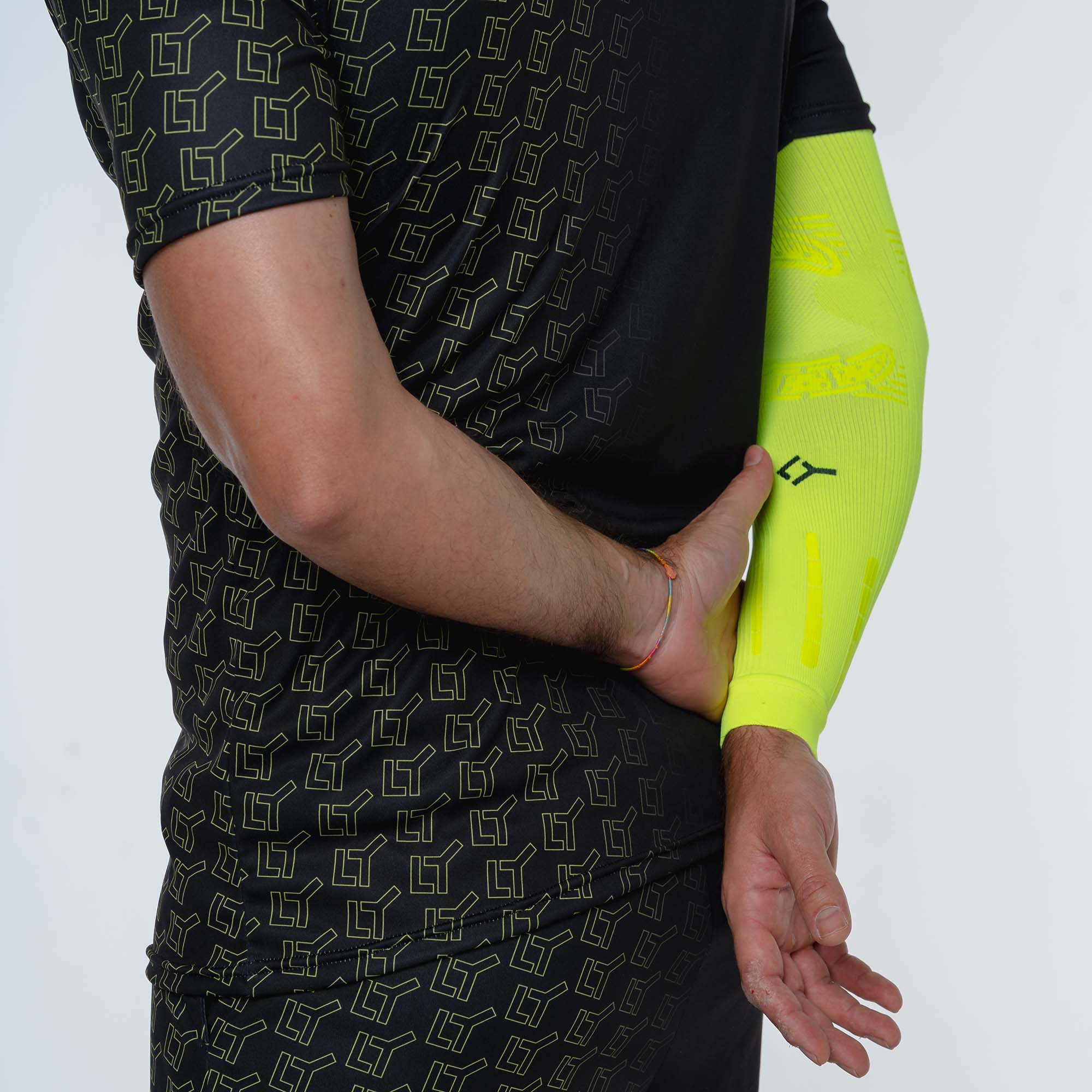 ARM_SLEEVE_MANICOTTO_NO-STRAIN_FLNS_003_Image_5