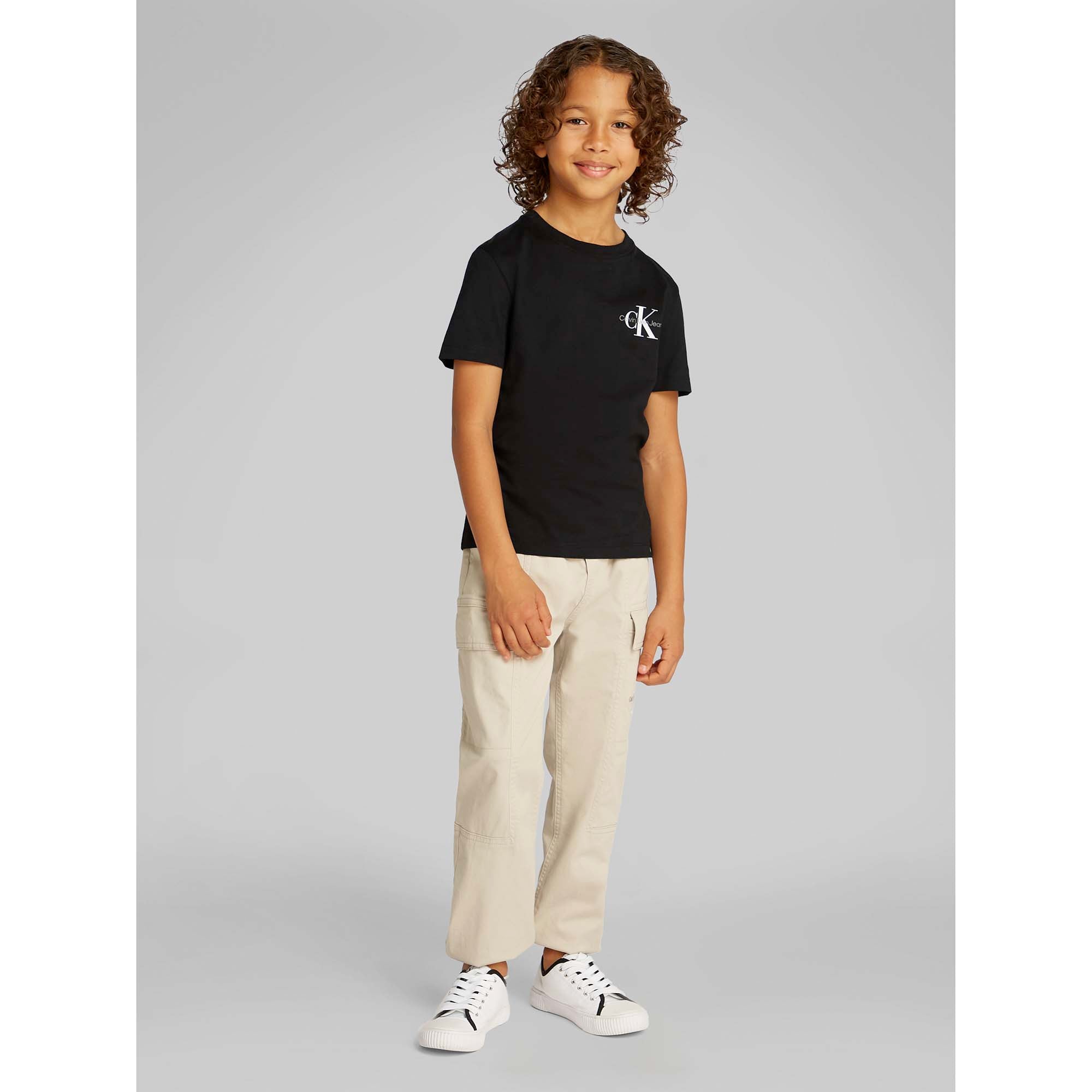 CHEST_MONOLOGO_SS_T-SHIRT_CKIU0IU00678T_BEH_Image_3