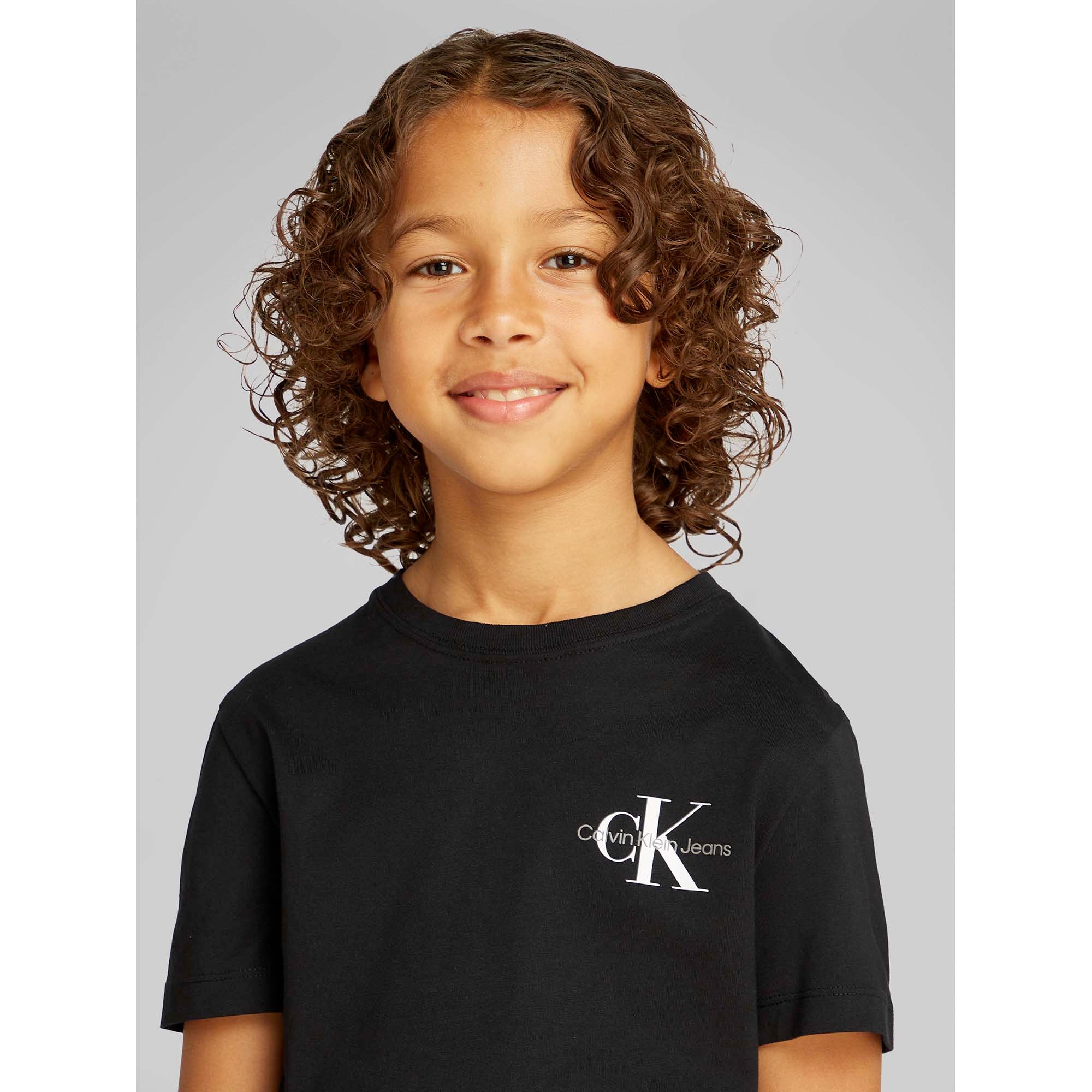 CHEST_MONOLOGO_SS_T-SHIRT_CKIU0IU00678T_BEH_Image_5