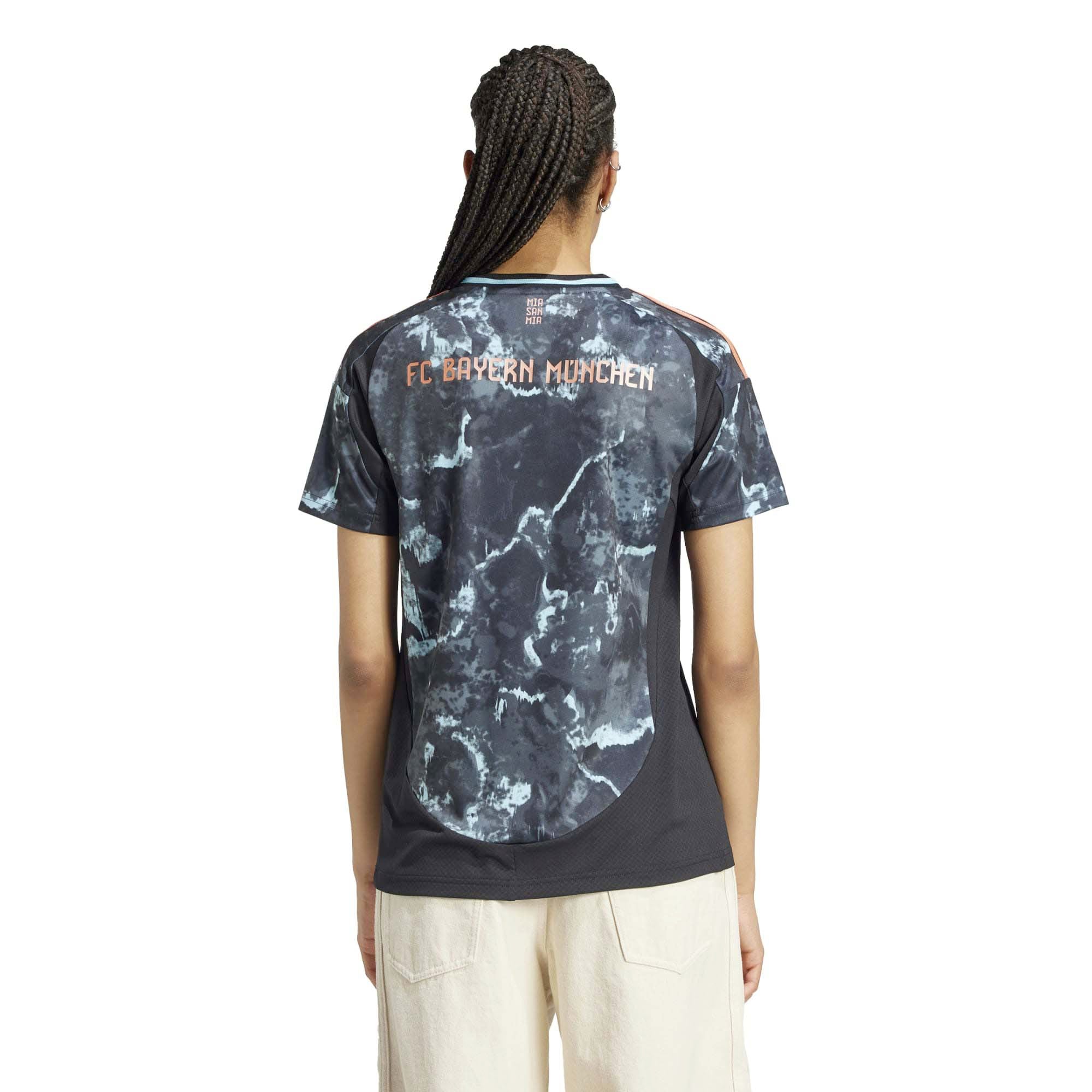 FCB_A_JSY_W_IT2246_BLACK_Image_4
