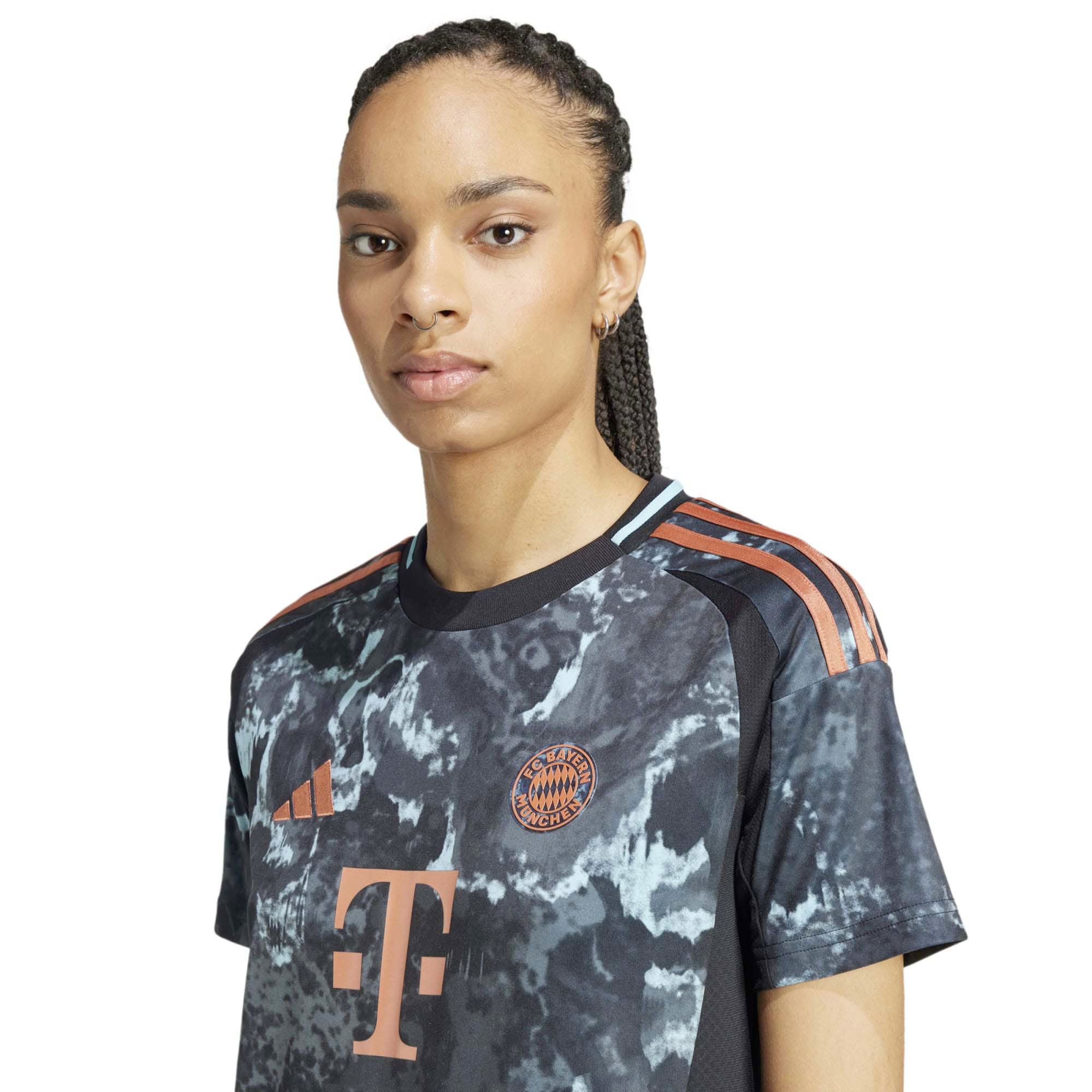 FCB_A_JSY_W_IT2246_BLACK_Image_5