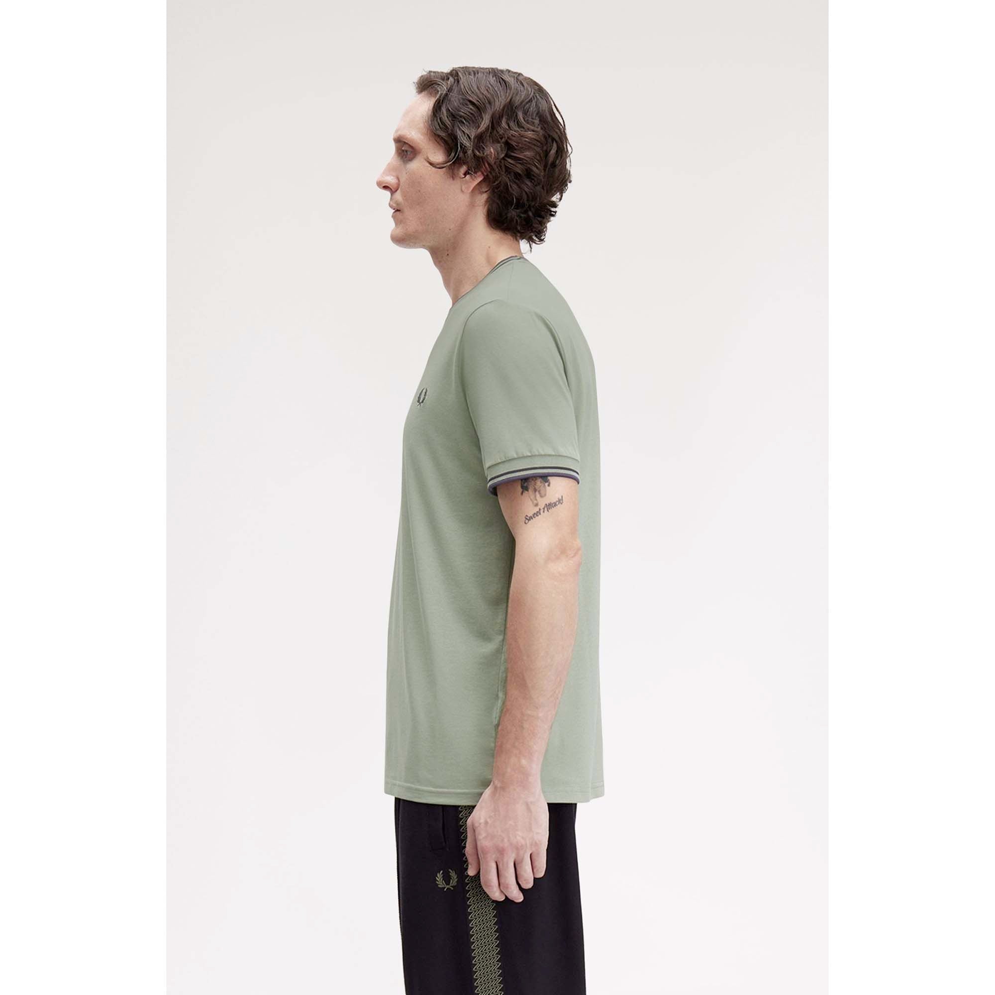 FP_TWIN_TIPPED_T-SHIRT_M1588V_Z49_Image_3
