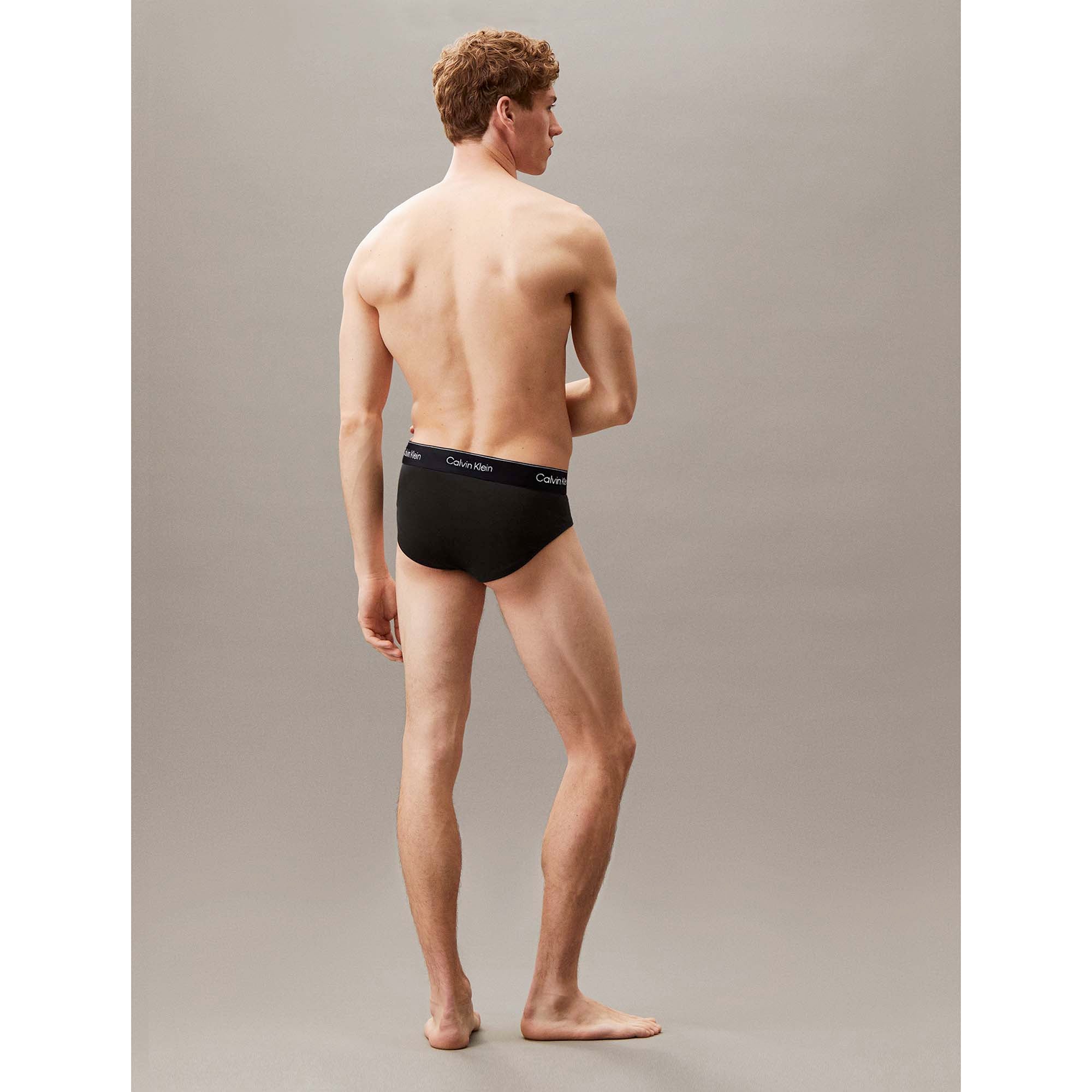 HIP_BRIEF_3PK_LV00NB4388_TM6_Image_4