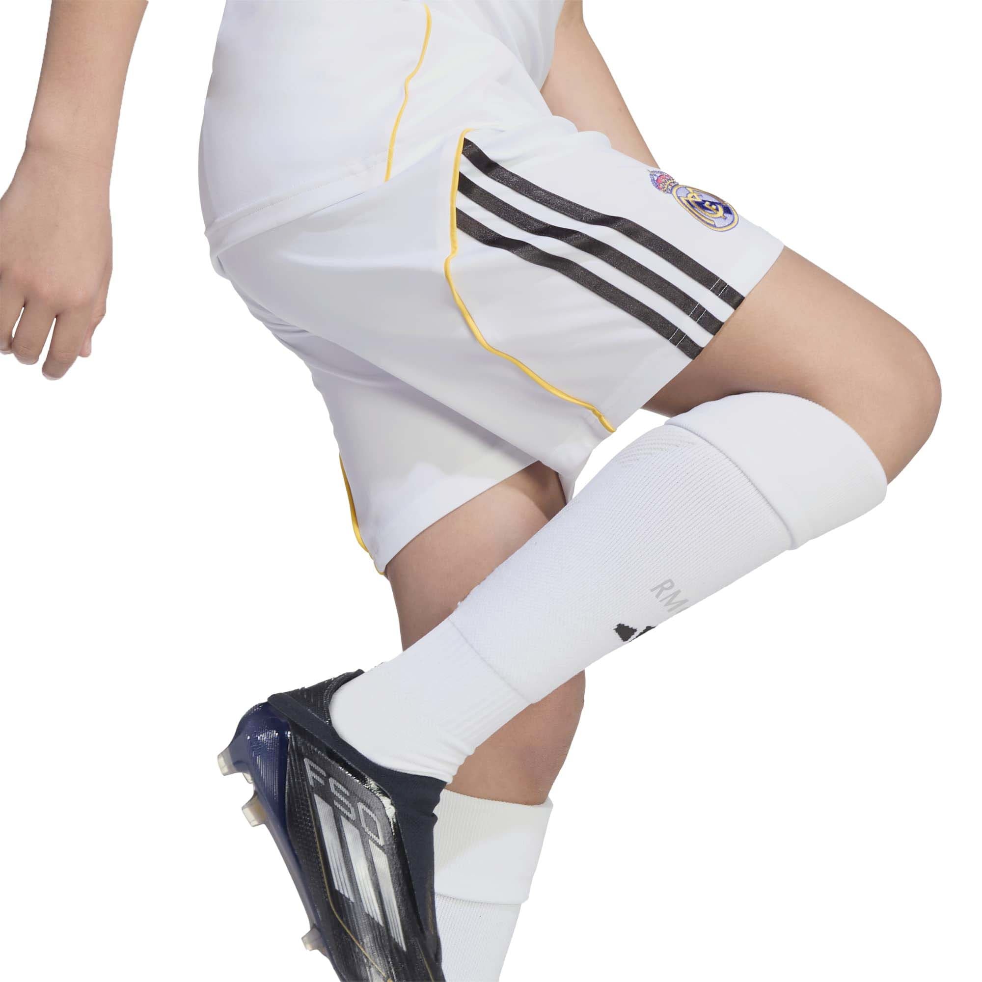 REAL_H_SHO_Y_JN8878_WHITE_Image_4