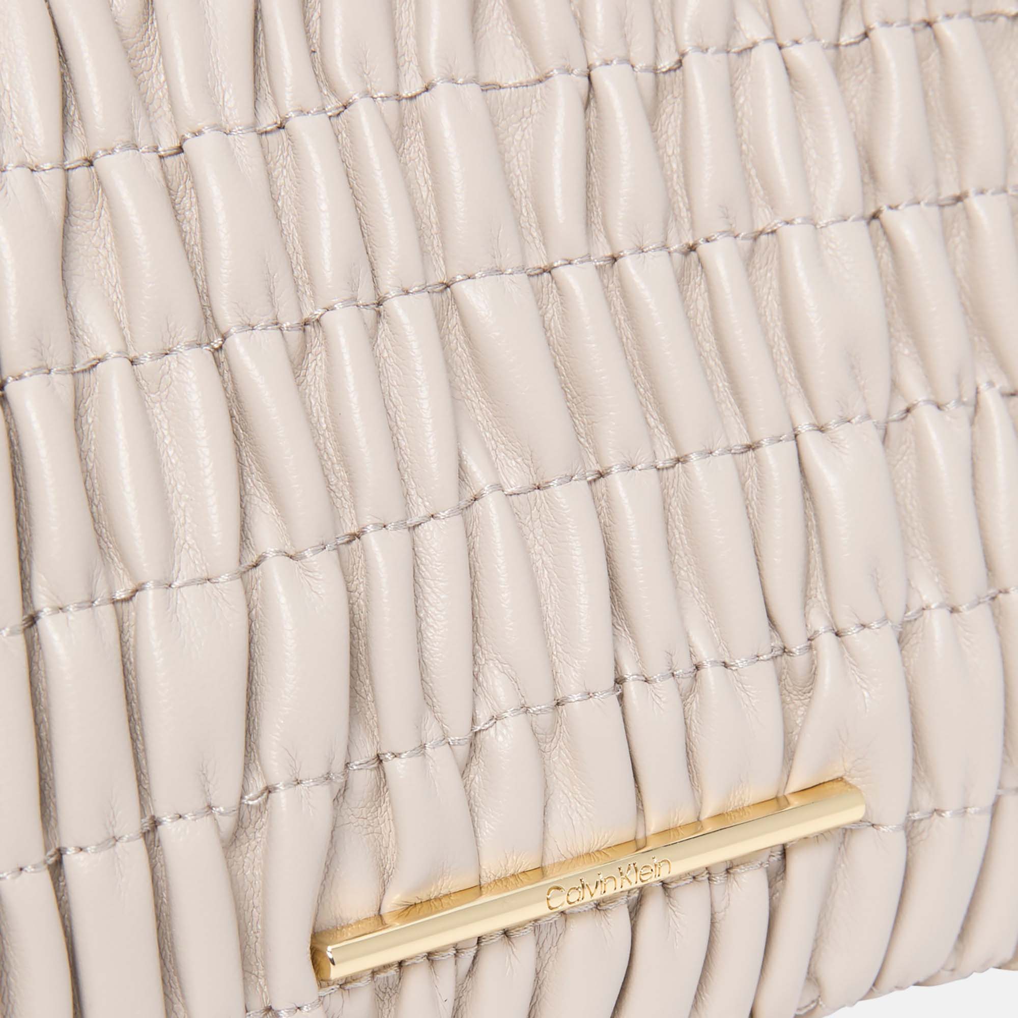 RUCHED_DROP_SHOULDER_BAG_LV04K3088G_RMU_Image_4