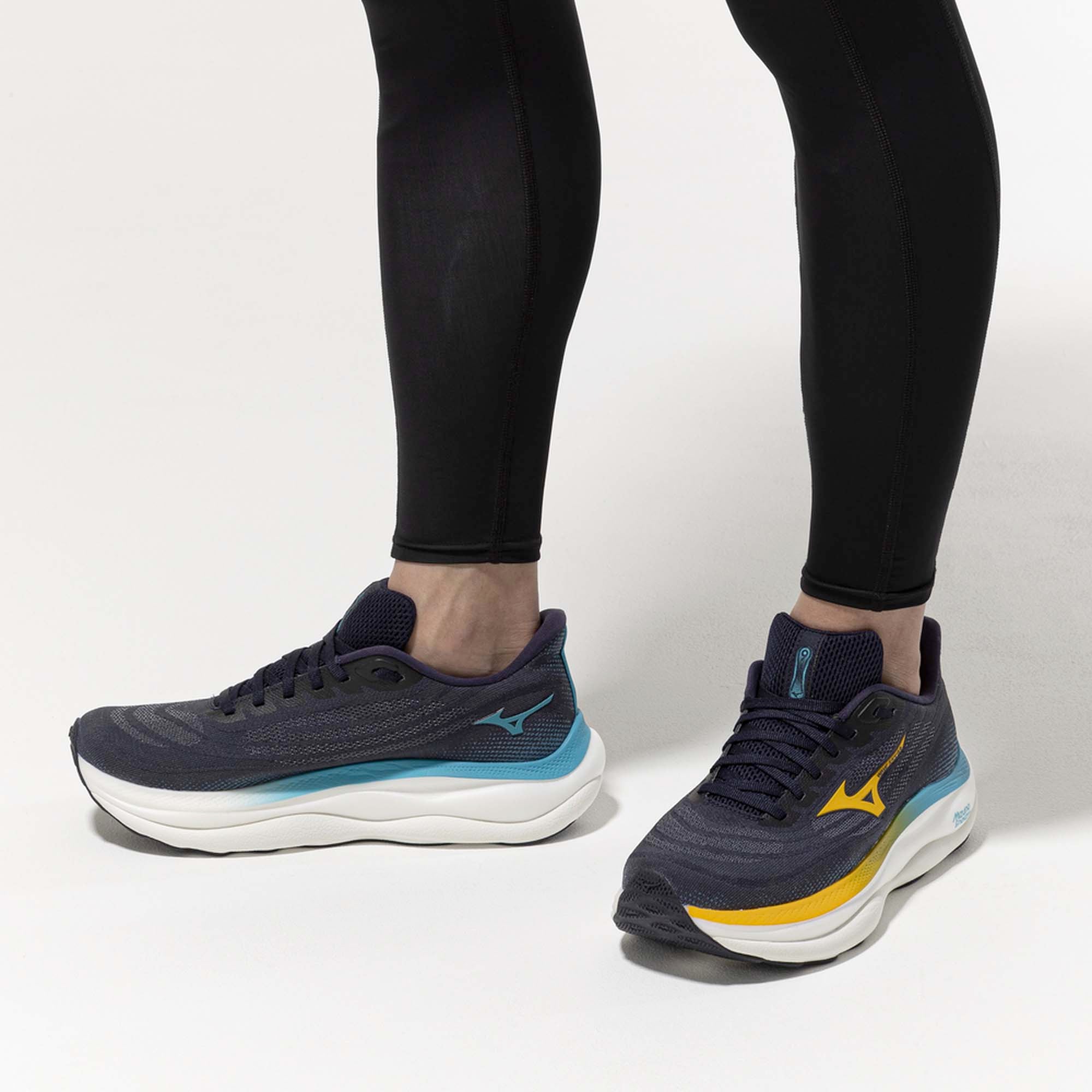 SHOE_WAVE_SKY_9_J1GC2502_01_Image_7