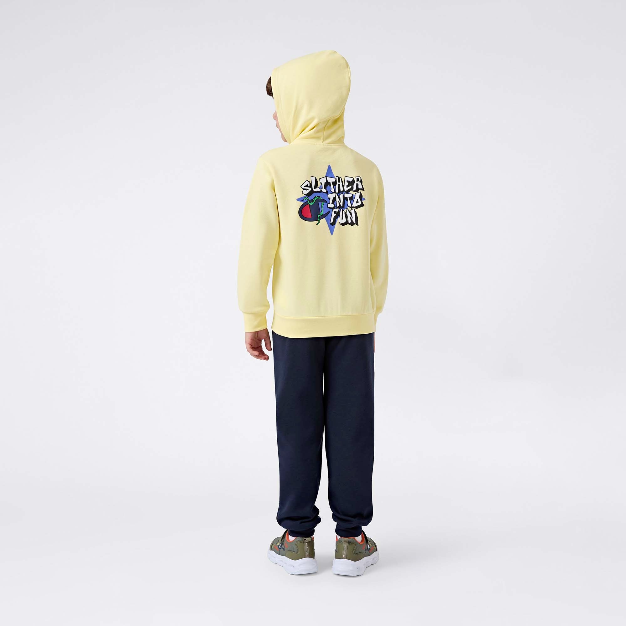 SWEATSUIT_307300_YS151_Image_3