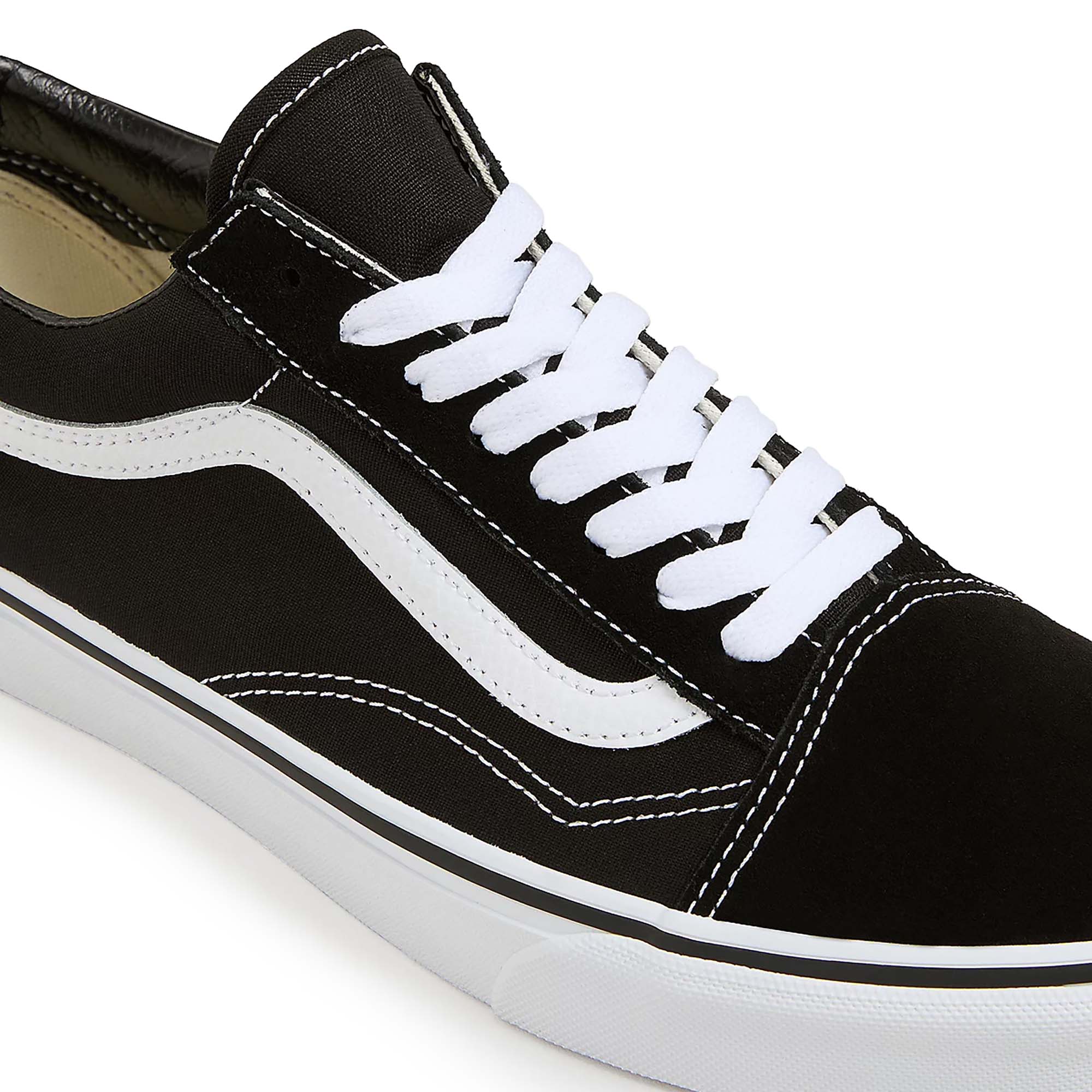 UA_OLD_SKOOL_VN000D3HY28_BLACKWHI_Image_4