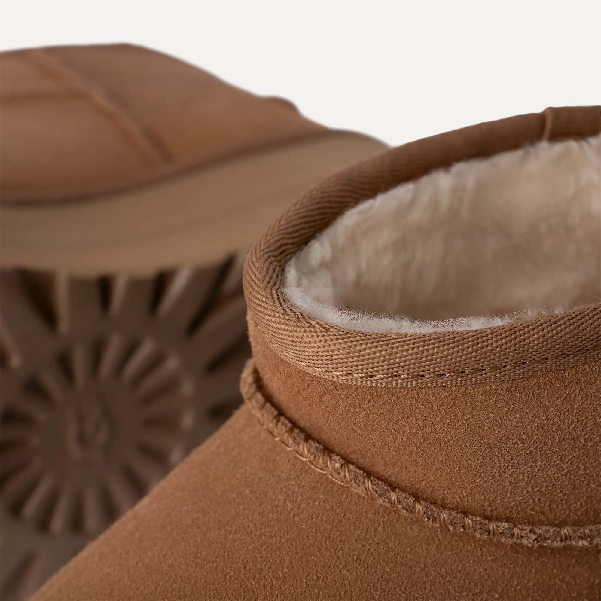 W_CLASSIC_ULTRA_MINI_PLATFORM_1135092_CHE_Image_5