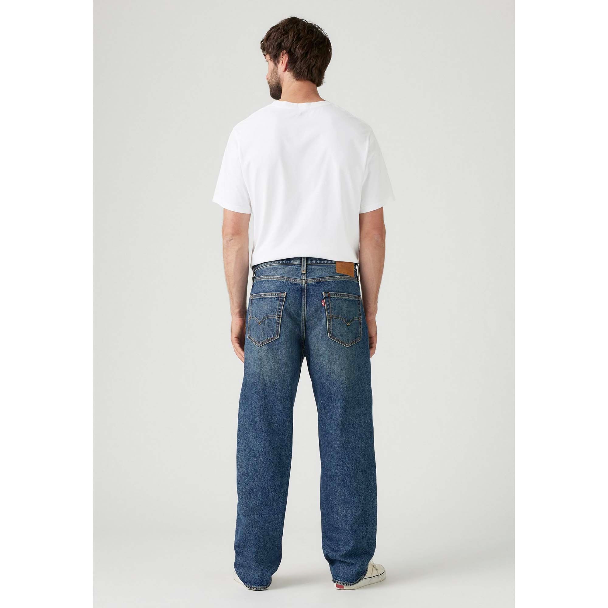 568_LOOSE_STRAIGHT_AISLE_SEAT_29037_0059_Image_3