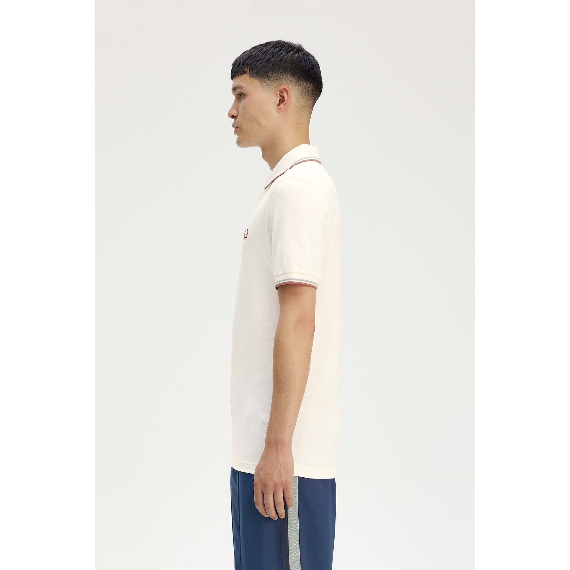FP_TWIN_TIPPED_FRED_PERRY_SHIRT_M3600_Y20_Image_3