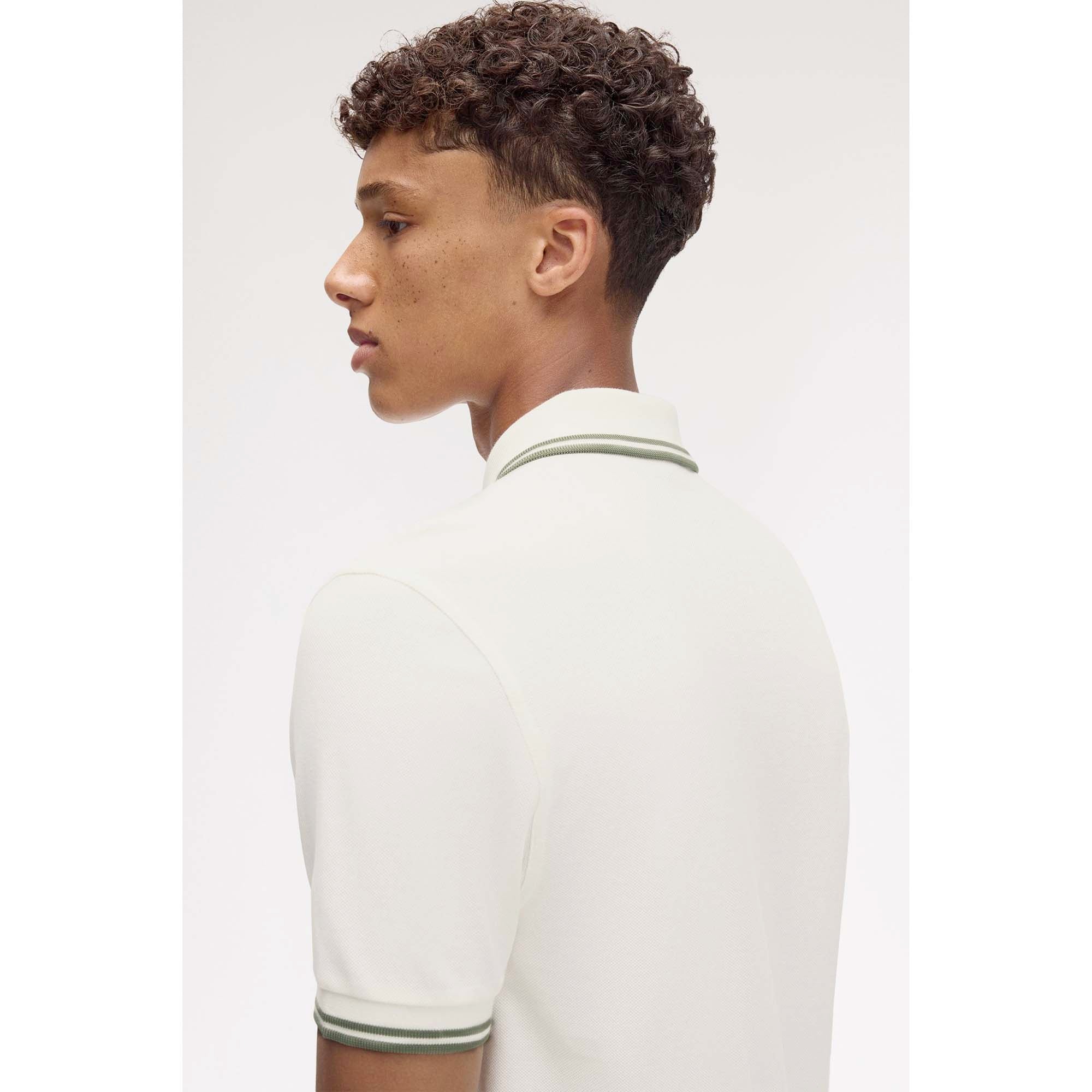 FP_TWIN_TIPPED_FRED_PERRY_SHIRT_M3600_Y54_Image_4