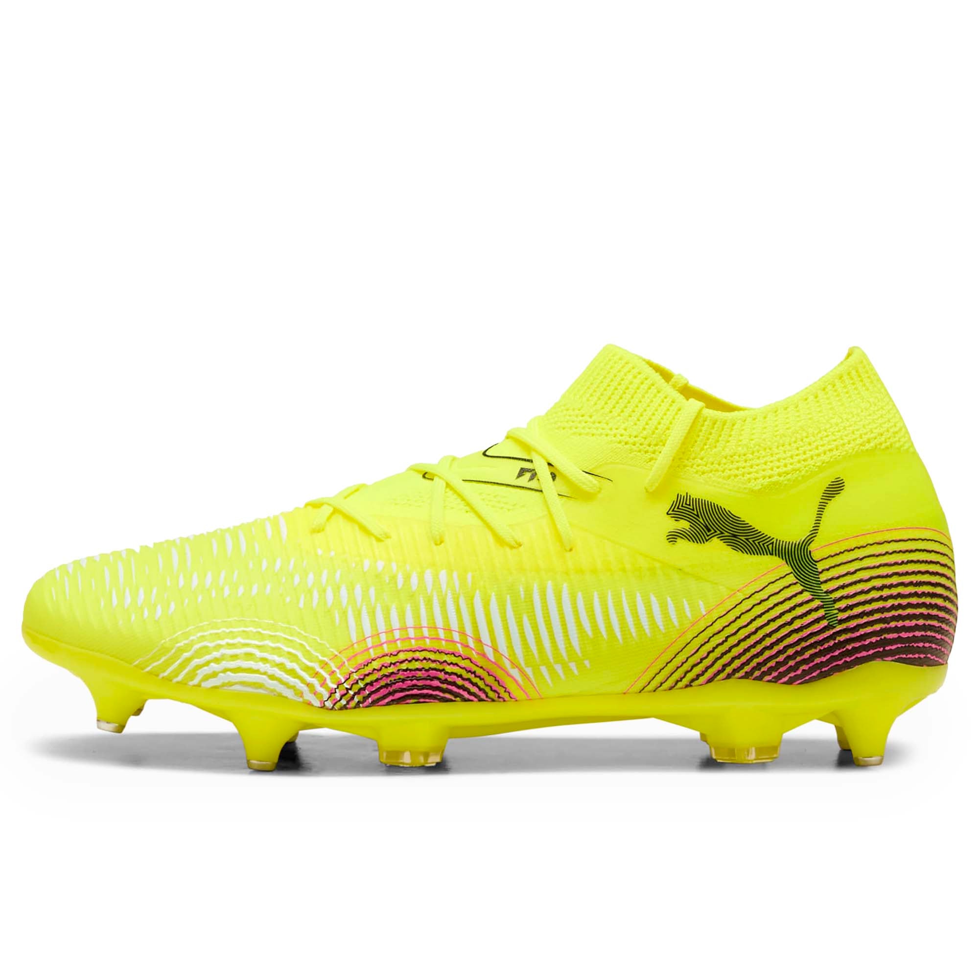 FUTURE_8_MATCH_MXSG_108367_03_Image_1