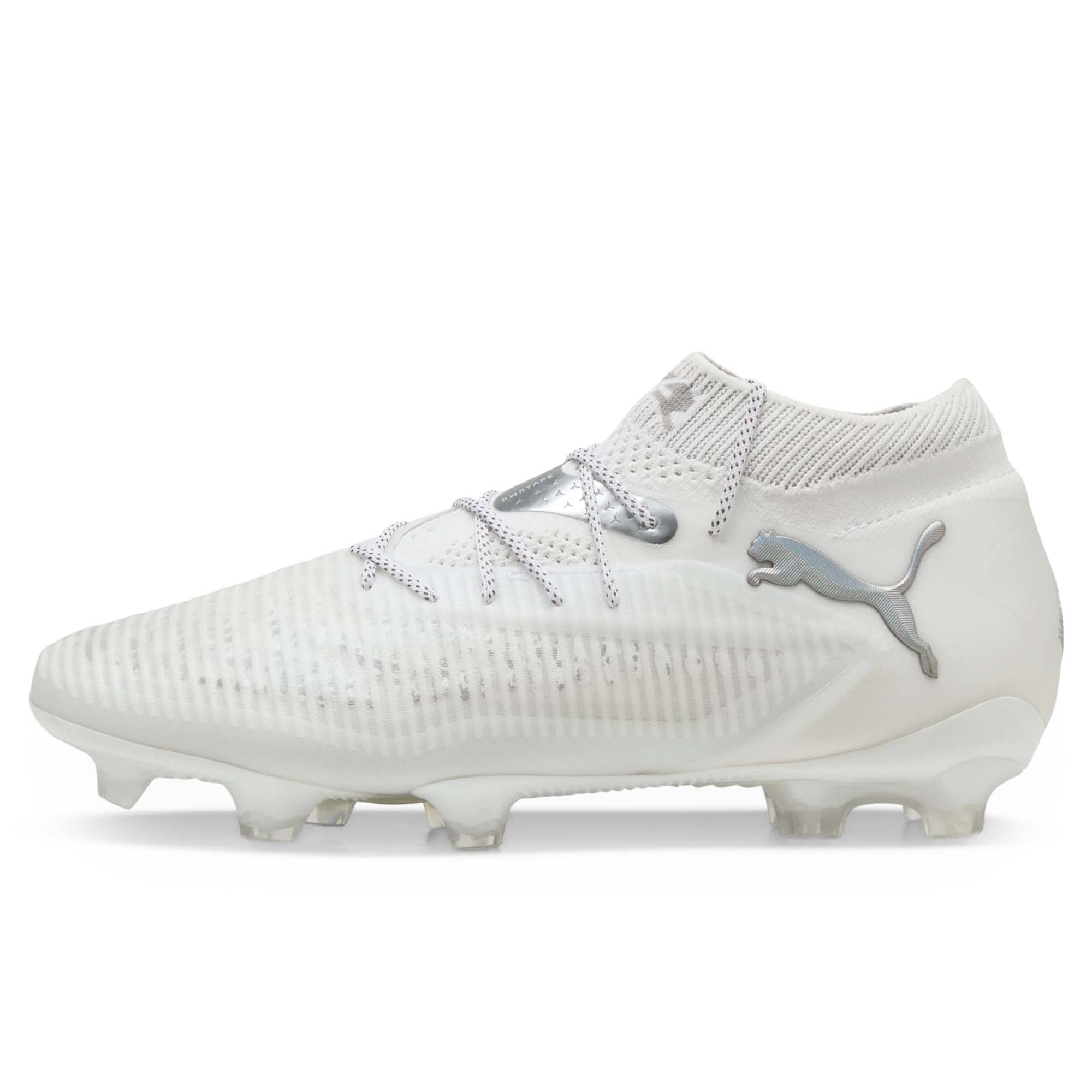 FUTURE_8_ULTIMATE_FG_108138_04_Image_1