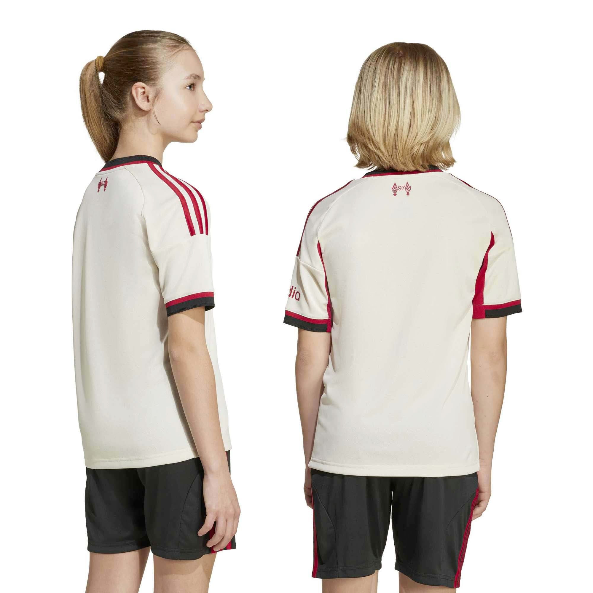 LFC_A_JSY_Y_JV6453_WONWHI_Image_3