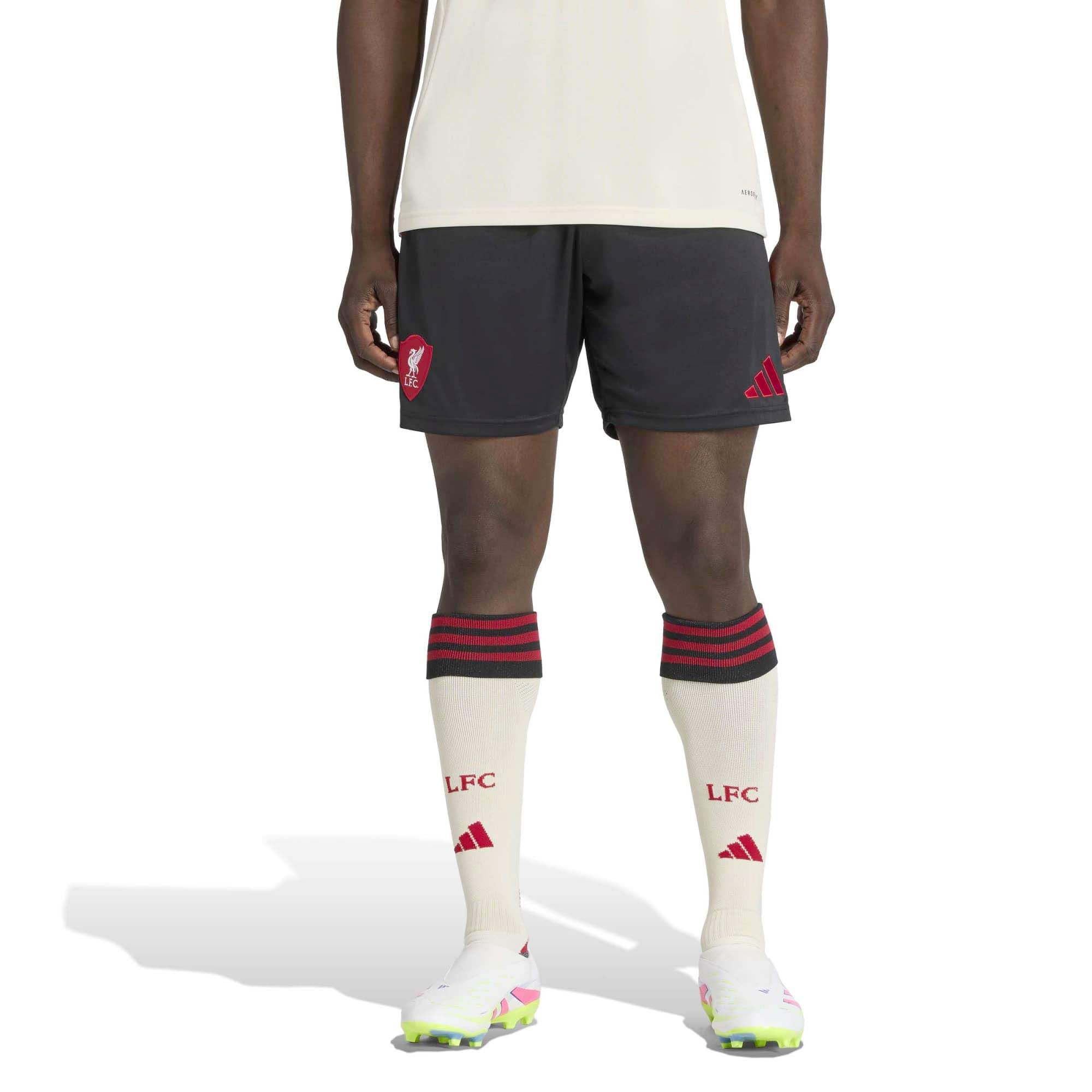 LFC_A_SHO_JY4233_BLACK_Image_2