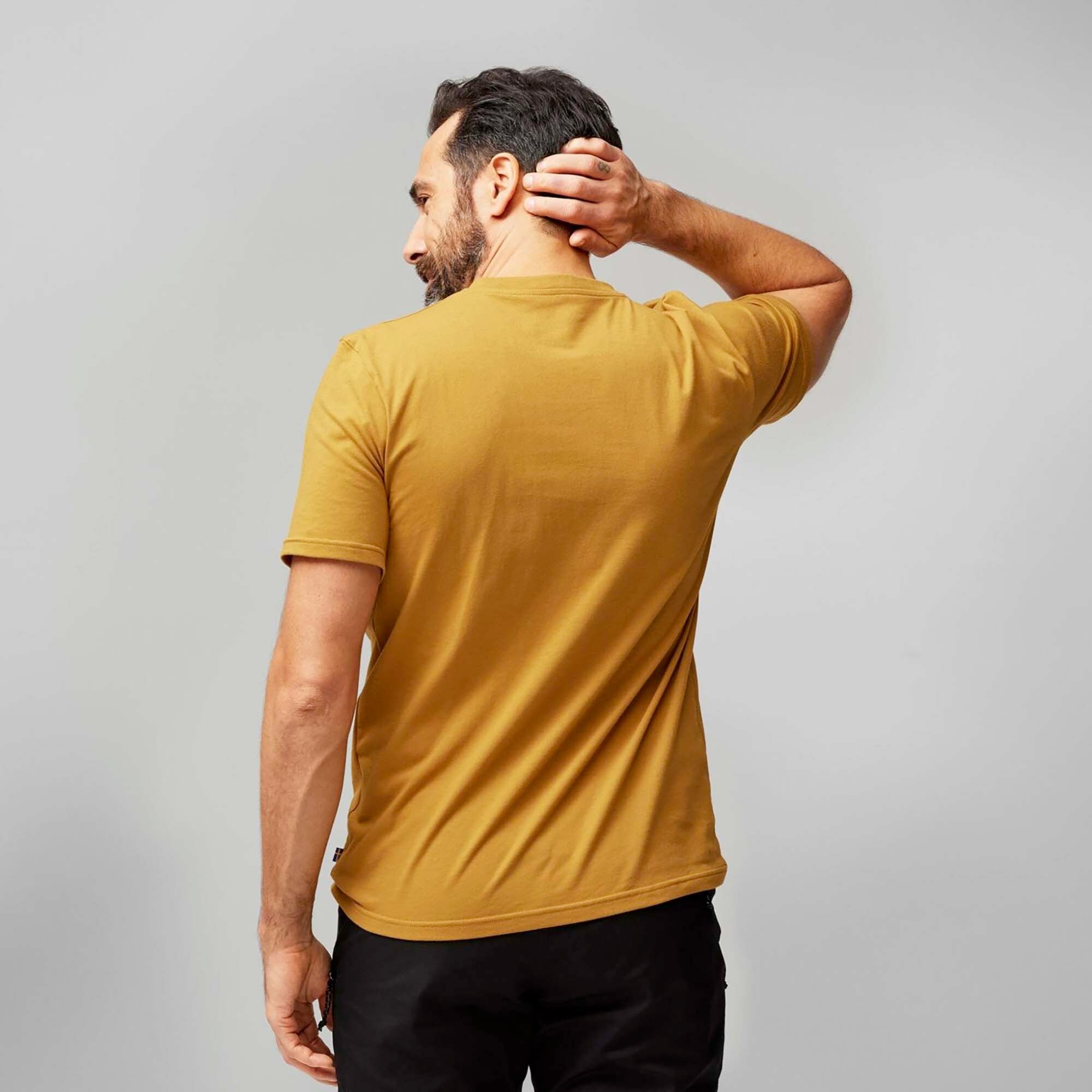 LUSH_LOGO_T-SHIRT_M_F12600219_166_Image_3