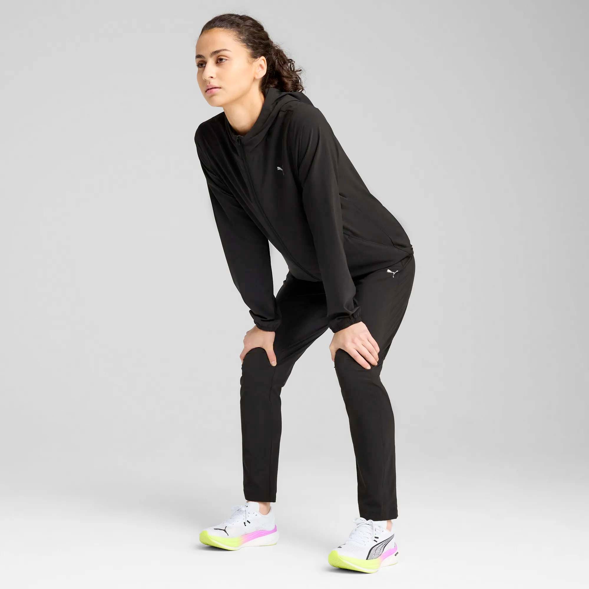 RUN_VELOCITY_WOVEN_JACKET_W_526584_01_Image_6