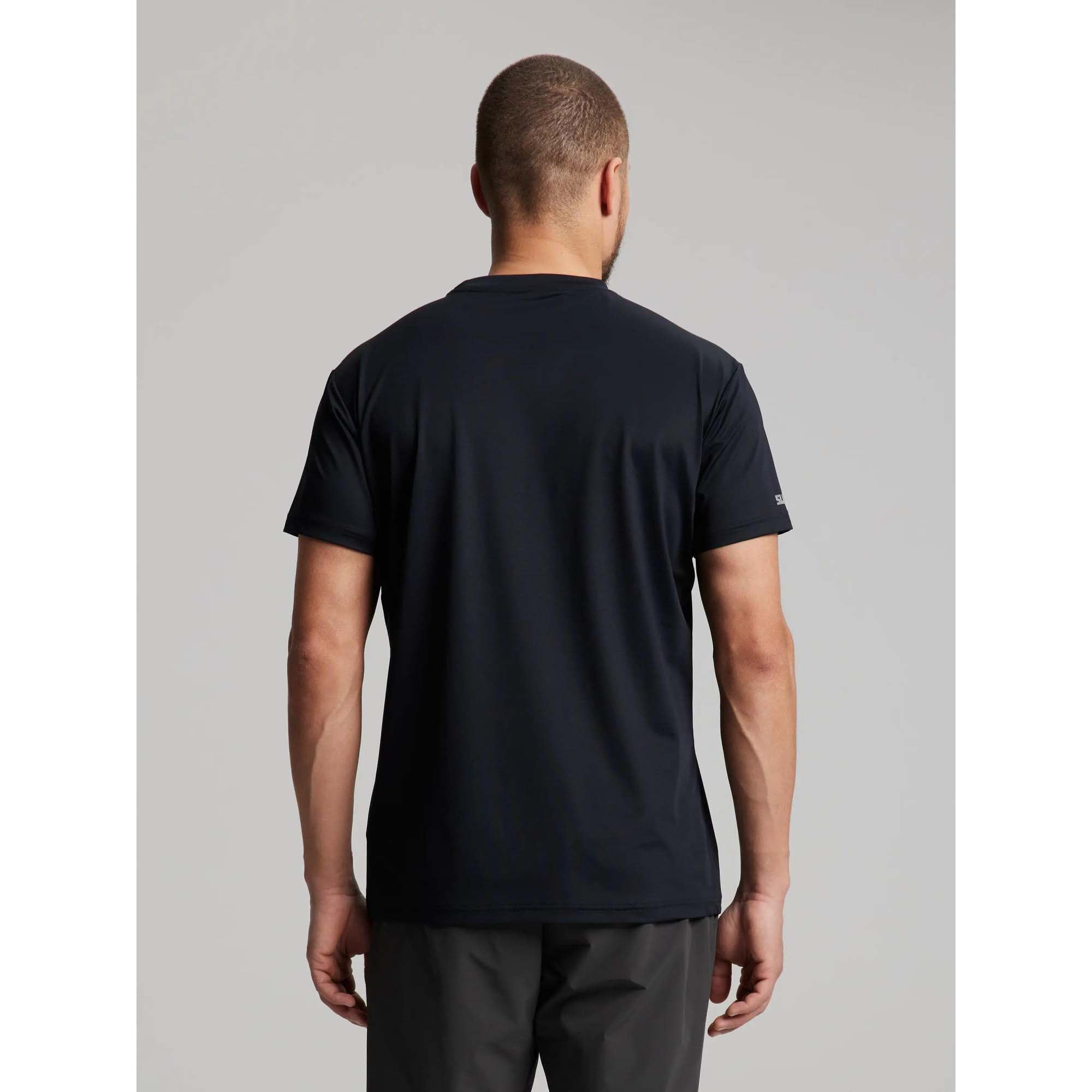 TECH_PIQUE_T-SHIRT_A112005S01_W01_Image_2