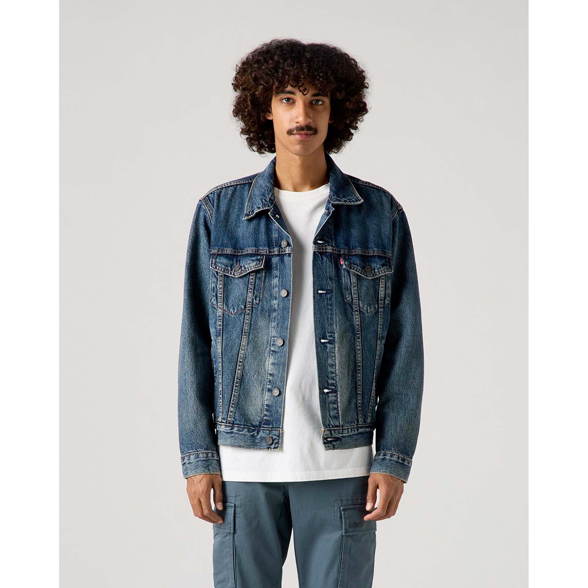 THE_TRUCKER_JACKET_72334_0573_Image_2