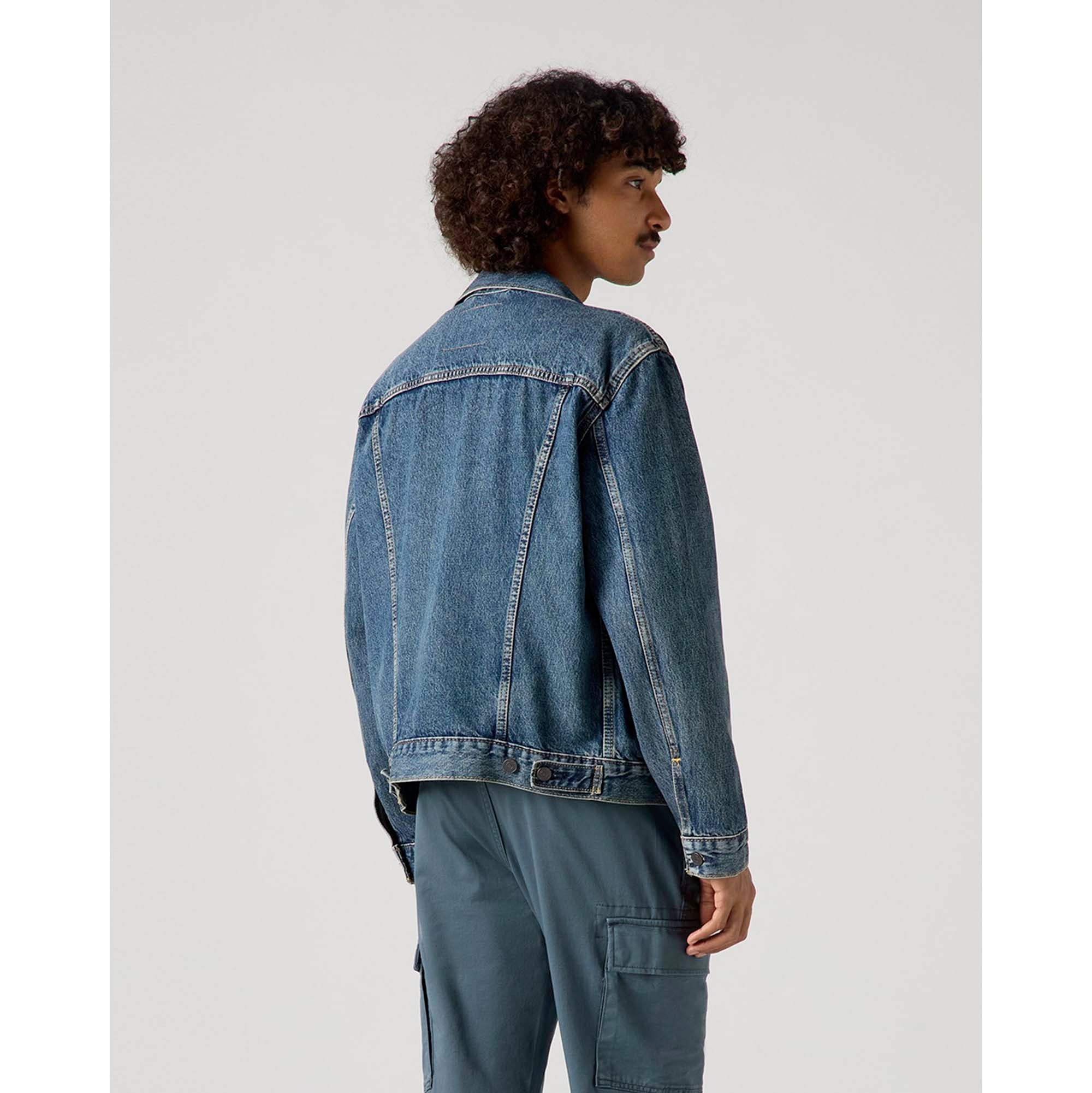 THE_TRUCKER_JACKET_72334_0573_Image_3